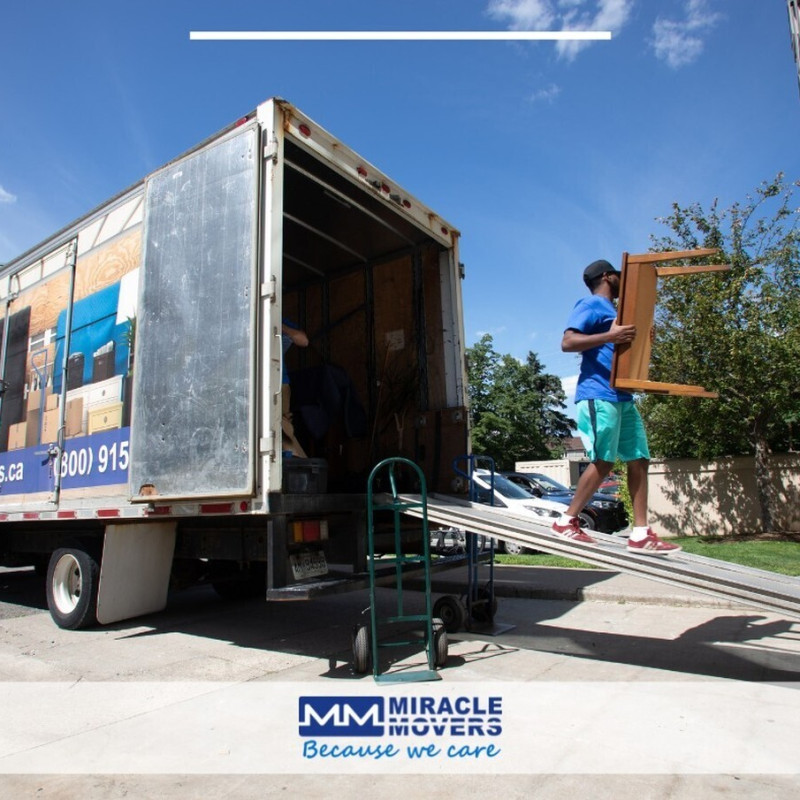 Miracle Movers Toronto