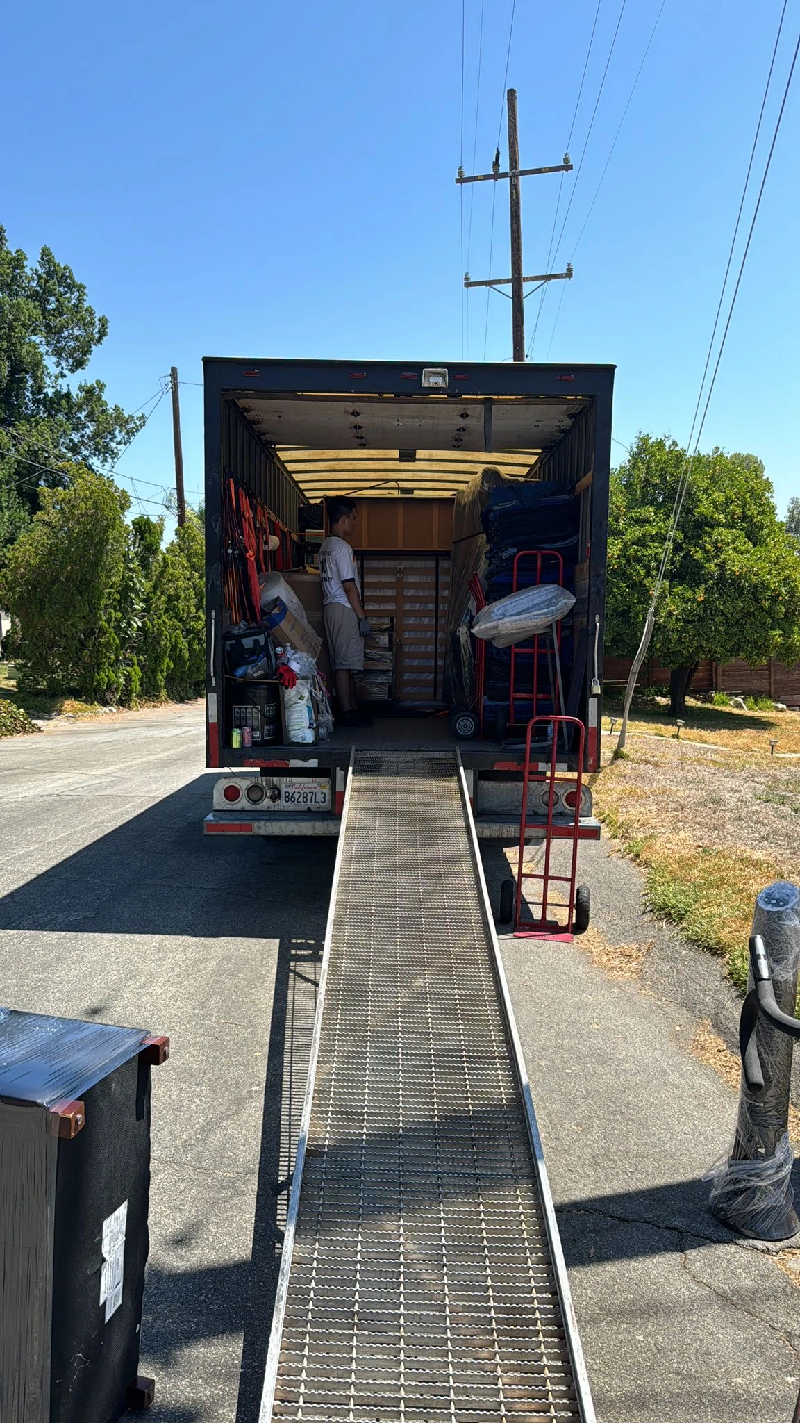 Moving_Company logo